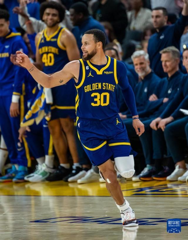 1680355371399092810.jpg 1129486600_16803398578251n.jpg