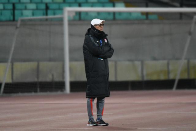 九游娱乐-重庆队命运如何本周见分晓 张外龙劝说球员进赛区