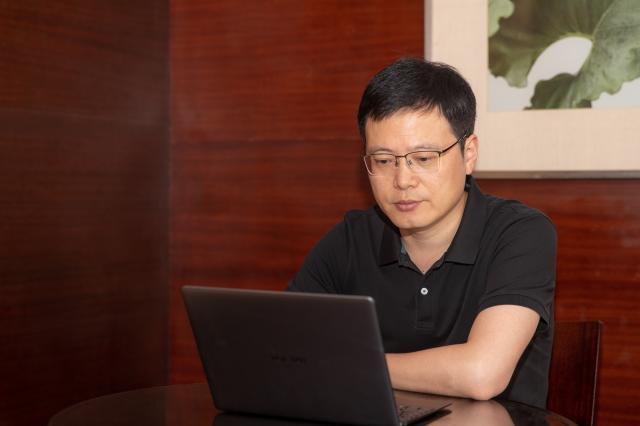 九游体育官网-中足联筹备组召开媒体通气会 中超揭幕战开放观众