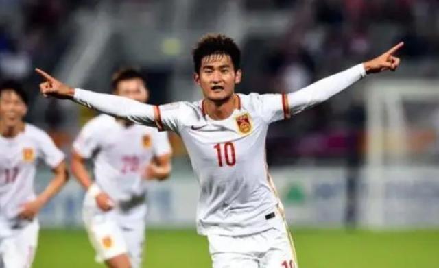 九游娱乐-5天3赛不败！泰山静待3杆洋枪 中韩国脚渐心有灵犀